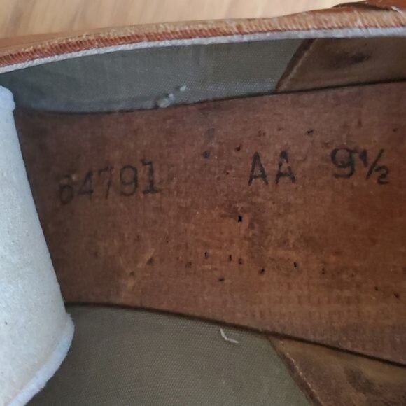 Vintage Delman Leather Heels Shoes Pumps Brown Women's WOMAN'S Size 9½ AA - Picture 10 of 13